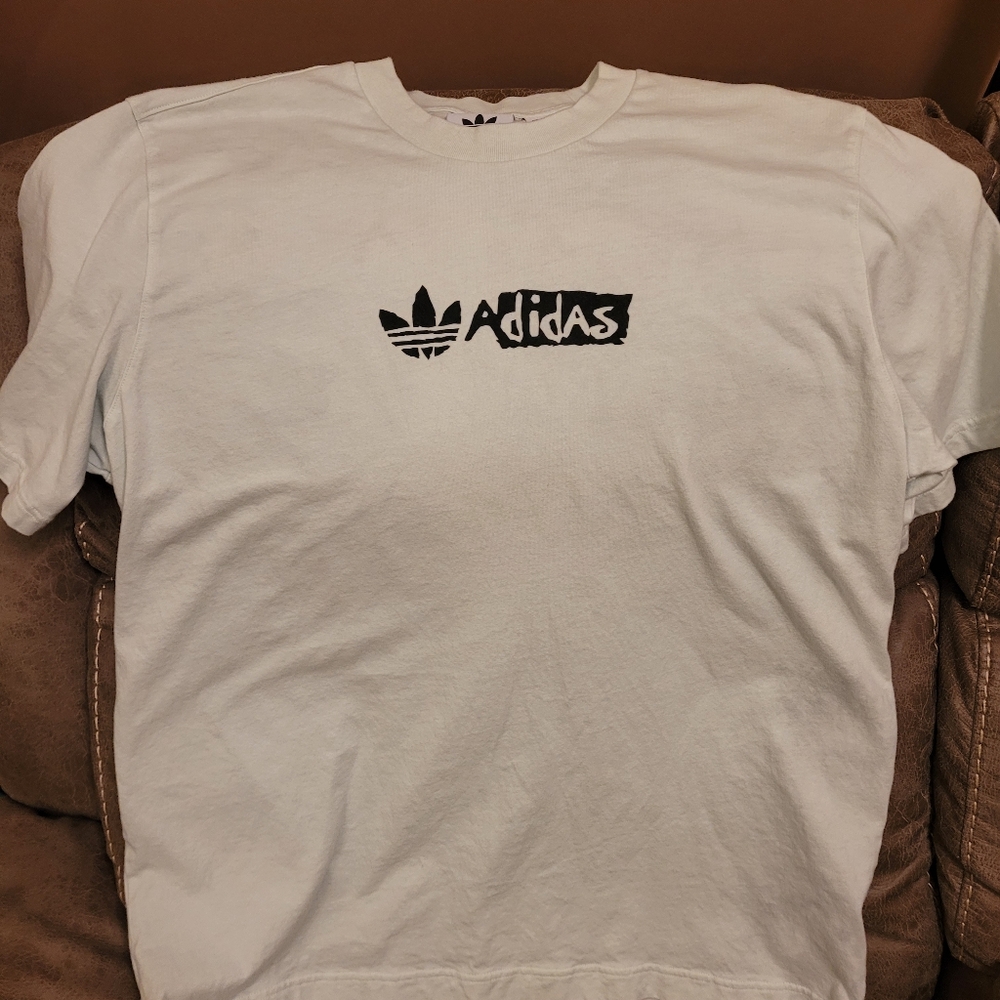 Adidas tshirt, short sleeve, light green, medium